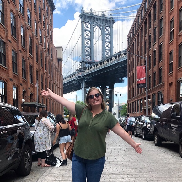 Meet your Posher, Sarah - Picture 1 of 1